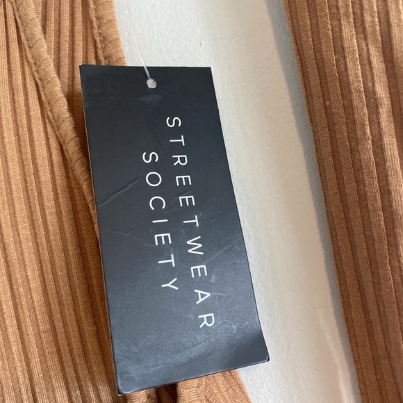 Beige Jumpsuit (includes belt) - Picture 3 of 4